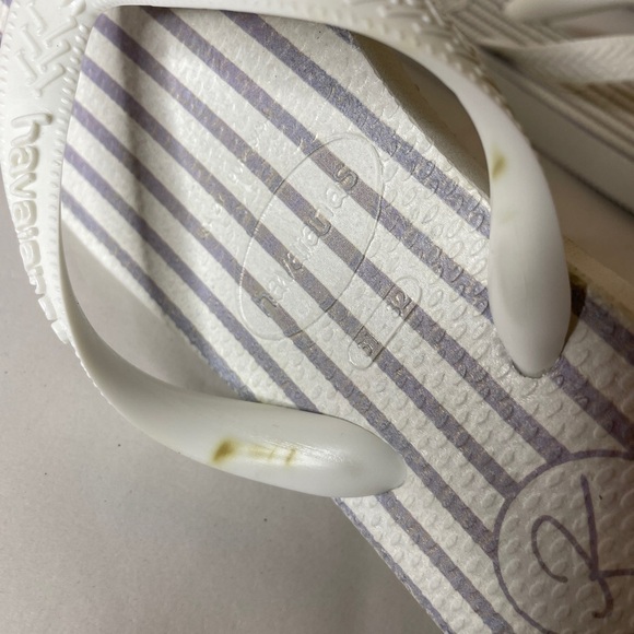 Girls Havaianas Flip Flops Customized with Initial K - Flaws - Picture 9 of 16